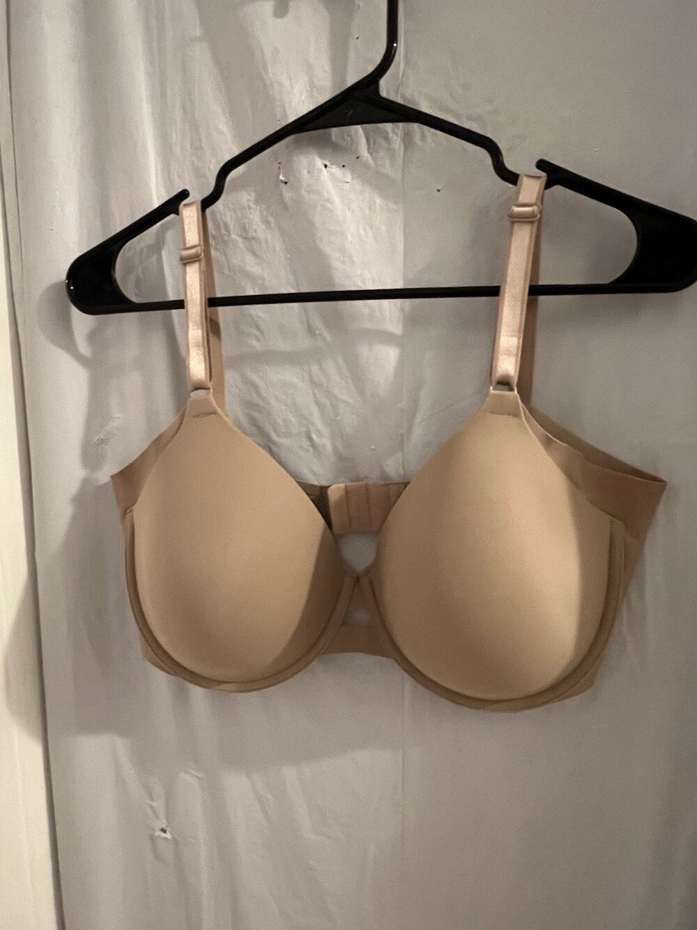 Warner’s Tan Lightly Lined Underwire Bra Sz 38dd